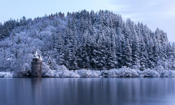Lake Vyrnwy straining tower in the snow